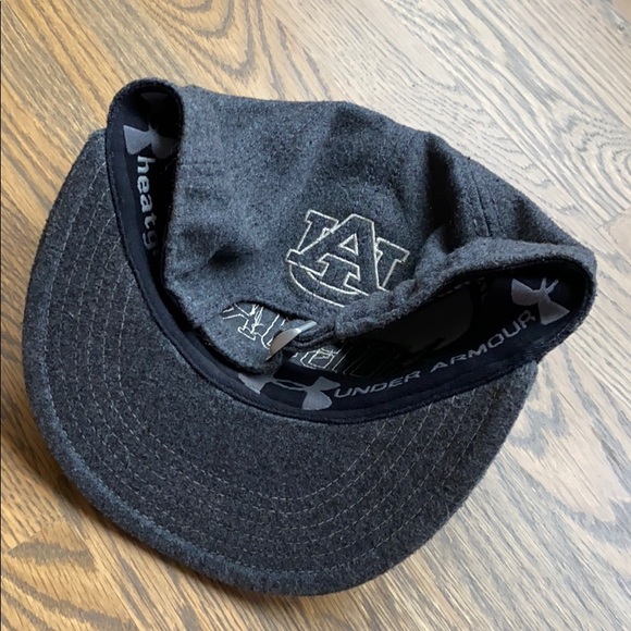 Men’s Auburn Under Armour Grey Hat, OSFA - Picture 2 of 3